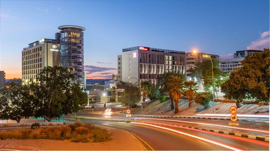 Hilton Garden Inn Windhoek Dış mekan fotoğraf